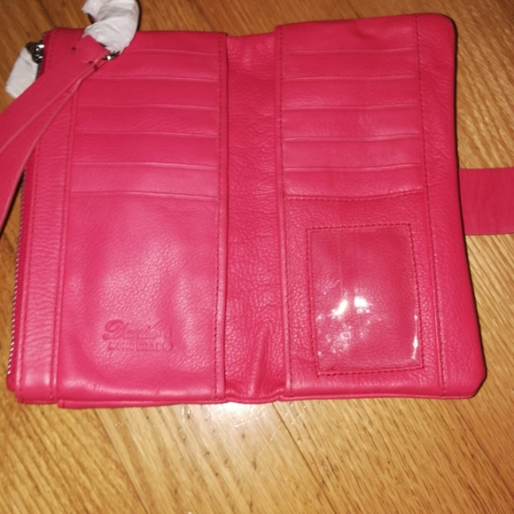 Wallet - Picture 2 of 4